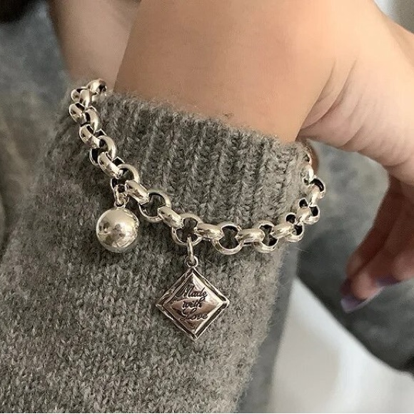 New Sterling Silver Love Charm Bracelet - Picture 3 of 5